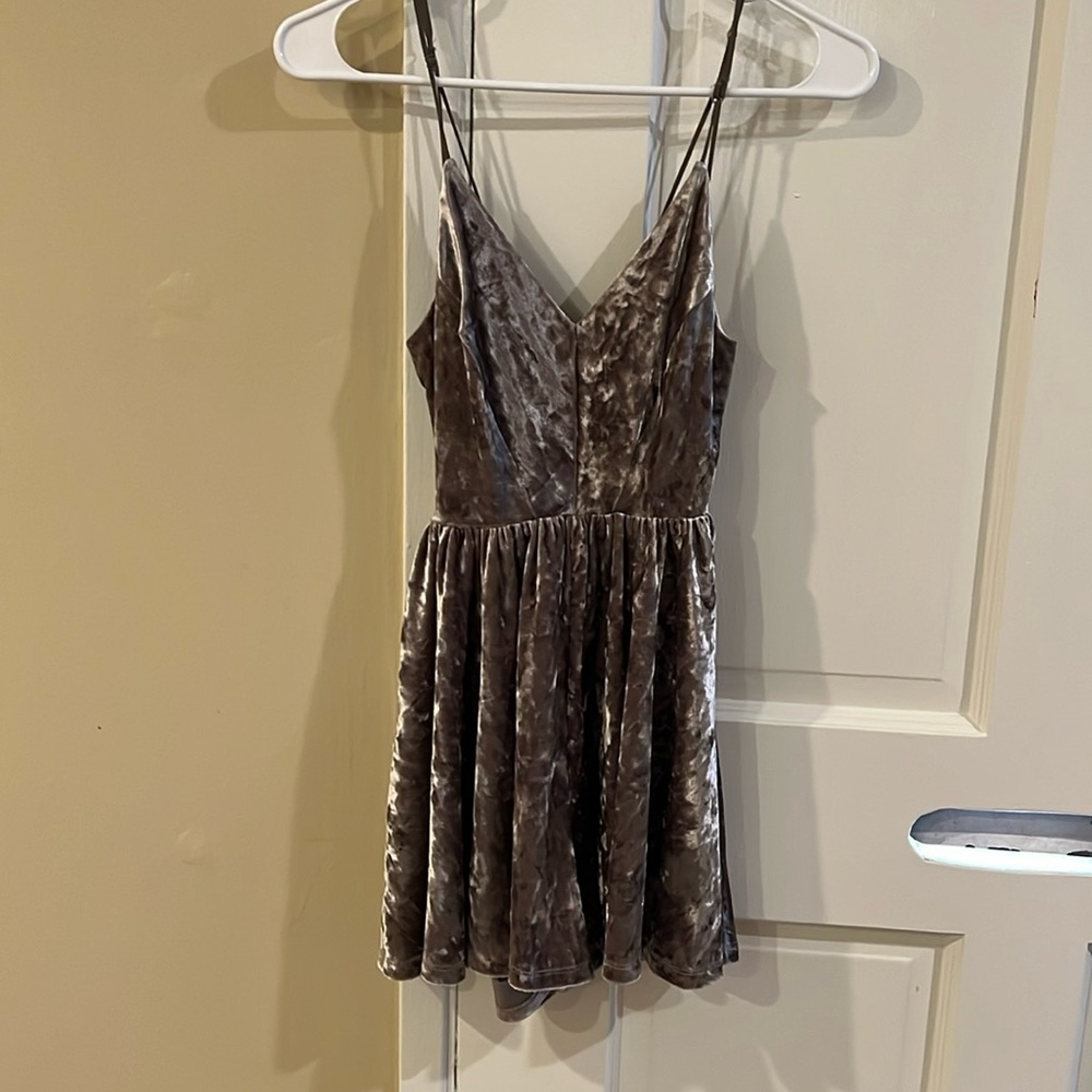 Dressy/strappy satin-velvet tank